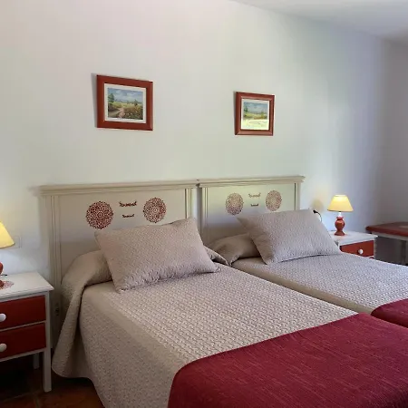 Atalaya En Cb Pensjonat *